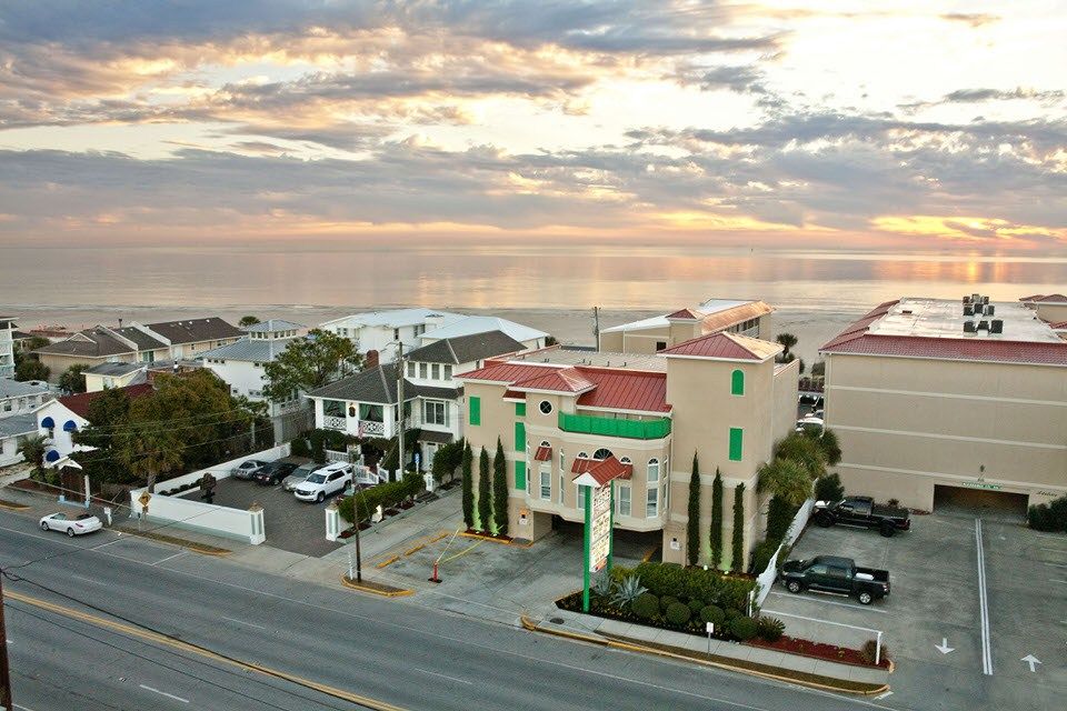 Desoto Beach Hotel Тайби-Айленд Экстерьер фото